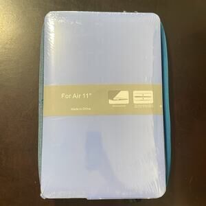 MacBook Air 11” shell and blue soft case